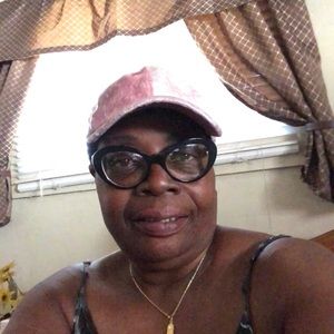 Meet your Posher, Verna